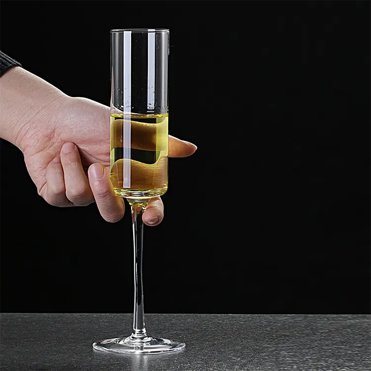 New Design Wedding Party Transparent Lead Free Custom Crystal Modern Unique Goblet Straight Martini Champagne Glasses