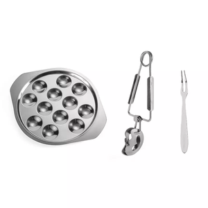 Kingwise Ensemble d'outils Escargot <span class=keywords><strong>en</strong></span> acier inoxydable Fourchettes et pinces <span class=keywords><strong>à</strong></span> <span class=keywords><strong>escargots</strong></span> Accessoires de cuisine <span class=keywords><strong>Assiettes</strong></span> et fourchettes <span class=keywords><strong>à</strong></span> motif de vaisselle - Product Image 4