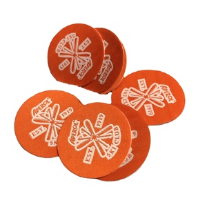 Étiquette de vêtement brodée en 3D stéréoscopique en forme de flamant rose avec bordure Merrow, patch tissé thermocollant - Product Image 1