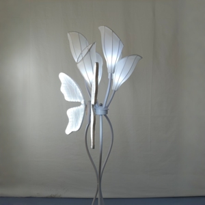 Nouvelle conception de <span class=keywords><strong>lampe</strong></span> LED pour allée à 5 têtes de lys calla et <span class=keywords><strong>papillon</strong></span>, <span class=keywords><strong>lampe</strong></span> créative pour chemin de scène, pour la décoration de mariage et de fête, durable - Product Image 3