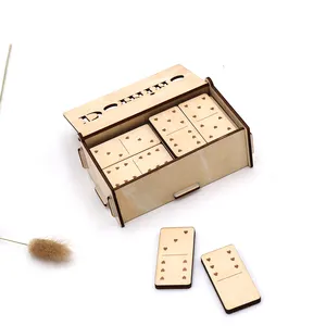 Gioco da tavolo personalizzato legno Domino taglio laser giochi Domino con scatola di legno