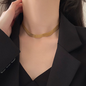 NS1417 <span class=keywords><strong>Collier</strong></span> ras du cou vintage à chevrons en acier inoxydable plaqué or fin <span class=keywords><strong>Collier</strong></span> ras du cou large à mailles épaisses - Product Image 2