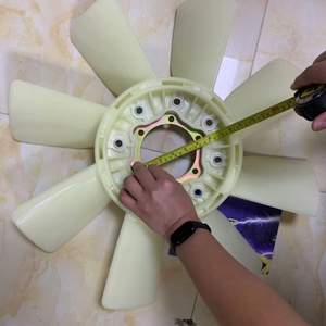 ใบพัดลมระบายความร้อนหม้อน้ำ 16306-1942 สำหรับอะไหล่เครื่องยนต์ฮีโน่ 500 - Product Image 3