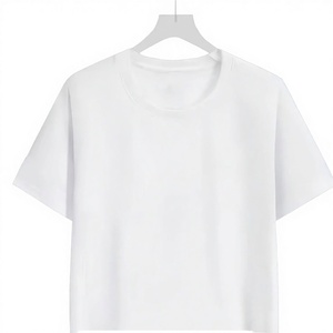 T-shirt Homme Personnalisé OEM en Soie de Lait Solide 180g, Blanc, Manches Courtes, Coupe Ample, Décontracté, Respirant, Écologique, Non Transparent - Product Image 3