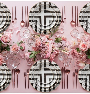 ชุดจานอาหารค่ำเซรามิกตะวันตกเครื่องใช้บนโต๊ะอาหารสุดหรูจากประเทศจีน - Product Image 5