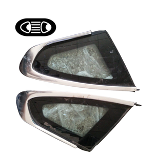 Ventanas Traseras Laterales TUZHIHAO para <span class=keywords><strong>BMW</strong></span> <span class=keywords><strong>Serie</strong></span> <span class=keywords><strong>5</strong></span> <span class=keywords><strong>GT</strong></span> (F07) 2010-2017, Originales de <span class=keywords><strong>Segunda</strong></span> <span class=keywords><strong>Mano</strong></span>, Excelente Estado, Vidrio Sin Rayones - Product Image 1
