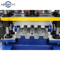 Machine de formage à froid automatique hydraulique pour pédale en acier galvanisé perforé, ligne de production de tôles métalliques