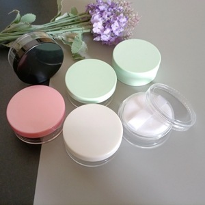 Caja de polvo suelto 10g mate translúcido con tapa y borla para todo tipo de piel - Product Image 1