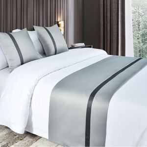 Letti di lusso corridori e cuscini coordinati Set di biancheria da letto collezioni sciarpa letto logo personalizzato Hotel letto <span class=keywords><strong>Runner</strong></span> e Set di cuscini - Product Image 3