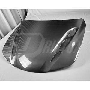 Capó de fibra de carbono estilo ZR para Alfa Romeo Giulia 2016-2023 - Product Image 5