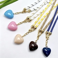 Collier avec pendentif cœur en émail couleur bonbon, en corde de paracorde polyester avec fermoir en laiton, pour femmes et filles, bijoux tendance
