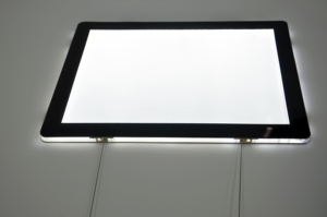 Caja de Luz LED Rectangular Ultra Delgada A3, Exhibición Publicitaria para Ventanas Inmobiliarias - Product Image 4
