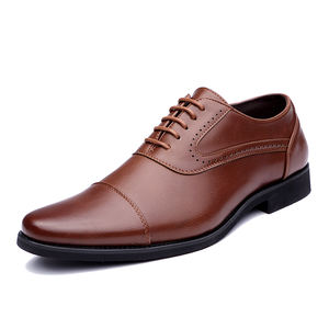 <span class=keywords><strong>Scarpe</strong></span> formali da <span class=keywords><strong>uomo</strong></span> <span class=keywords><strong>classiche</strong></span> <span class=keywords><strong>scarpe</strong></span> in pelle Patchwork retrò eleganti <span class=keywords><strong>scarpe</strong></span> Oxford traspiranti con lacci bassi per feste - Product Image 6
