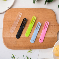 Aanpasbare Wegwerp Doorzichtige Plastic Fruit Dessertvorken Lepel Hartvormig Bestek Voor Party Camping Ps Plastic Cakemes