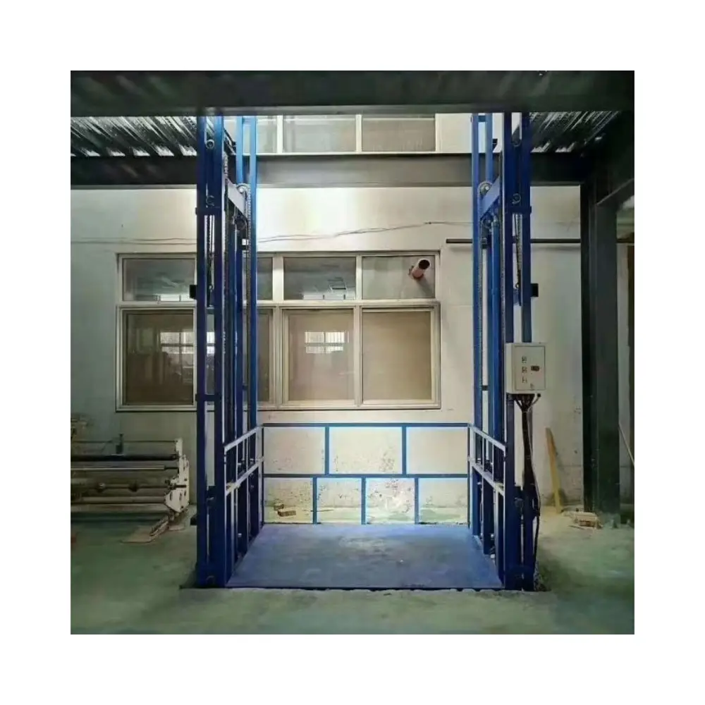Table élévatrice de marchandises hydraulique élévateur vertical ascenseur mural Machine de levage de voiture
