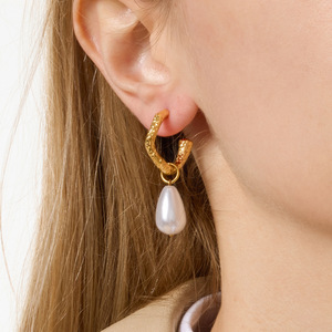 Pendientes de Aro con Perlas en Forma de Lágrima, Acero Inoxidable Dorado, Joyería para Uso Diario para Mujer - Product Image 2