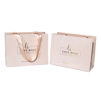 Luxuriöse Braune Kraftpapier-Geschenktüten mit Baumwollgriff, Individuell Bedrucktem Goldfolien-Logo, Langlebige Recycelbare Verpackung für Schuhe