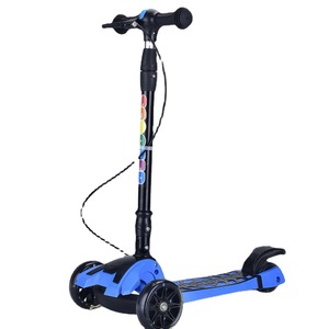สกู๊ตเตอร์เด็กมีไฟปรับความสูงได้สำหรับเด็กอายุ 3-6 ปี สีฟ้าคอรัล รุ่น Y200 - Product Image 5