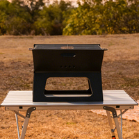 Barbecue compact pliable en acier à bois avec fumoir et porte-outils pour le camping et les voyages en plein air