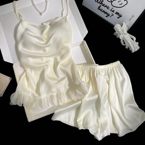 Estate donna <span class=keywords><strong>pigiama</strong></span> in raso <span class=keywords><strong>rosa</strong></span> pantaloncini da ragazza in seta di ghiaccio vestiti per la casa Sexy vestiti per la casa - Product Image 3