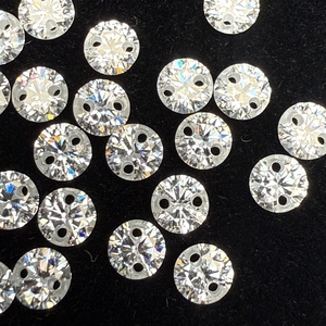 Pietra di Moissanite a Doppio Foro 3mm-6.5mm, Foro da 0.7mm, Colore Bianco D, Forma Rotonda, Gemme Sciolte di Moissanite - Product Image 3