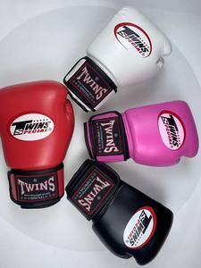<span class=keywords><strong>Guantes</strong></span> de <span class=keywords><strong>Boxeo</strong></span> Profesionales de Muay Thai y Sanda para Niños y Niñas, con Material de PU, Alto Amortiguamiento y Fuerte Rebote - Product Image 5