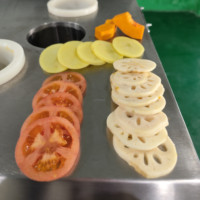 Dq Guangzhou Daqiao Industriële Commerciële Vers Fruit Snijden Verwerking Productielijn Industriële Tomaat Snijmachine Motor