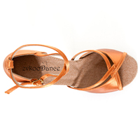 Chaussures de danse de salon/latine pour femmes Evkoodance, talon de 8,5 cm, dessus en satin marron, semelle en cuir véritable pour Bachata/Salsa/Tango
