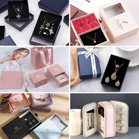 Boîte à bijoux LED de luxe personnalisable, boîte à bagues personnalisée, laque noire, logo sérigraphié, pendentif personnalisable, plastique, papier, tailles, lumières