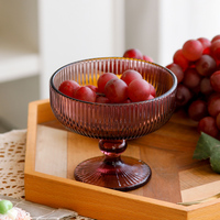Vintage geribbelde glazen schaal met voet 374ml gekleurd glas vaatwasserbestendig multifunctioneel fruit snack schaal voor thuis tafeldecoratie