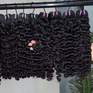 Lots de Cheveux Humains Bouclés Birmans, Cheveux Vierges Bruts Doublement Étirés, Tissage Bouclé Profond Noir Naturel, Vente en Gros - Product Image 3