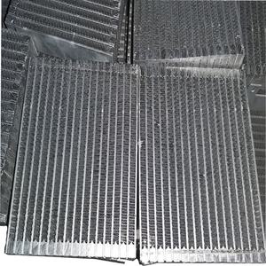 Plaque de radiateur en aluminium de haute qualité personnalisée refroidisseur d'huile à ailettes noyau d'échangeur de chaleur pour échange de chaleur de réfrigération - Product Image 4