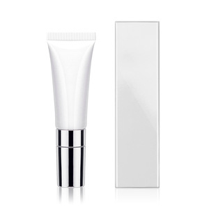 Brillo Labial Líquido Vegano al por Mayor en Colores Personalizados con Fórmula de Jugo y Gelatina, Tinte Hidratante de Larga Duración para una Hidratación Brillante - Product Image 3