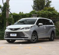 Sienna d'occasion 2021, SUV de luxe japonais fiable, peinture d'origine, cuir foncé, automatique, climatisation, feux LED, conduite à droite, essence