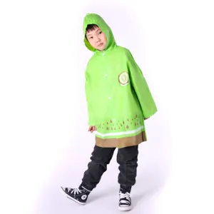 Wholesale Promotional Low Price Customized Logo Light PVC Children's Raincoat Waterproof EVA Outdoor Student School Raincoat