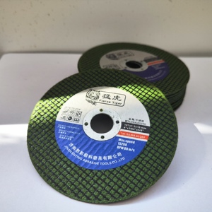 แผ่นตัดโลหะขนาด 4 1/2 นิ้ว (115 มม.) แบบมีร่อง 4-1/2\" x 1 มม. ชนิด 41 ความแข็งปานกลาง รูปทรงกลม 115 มม. สำหรับตัดโลหะละเอียด - Product Image 2