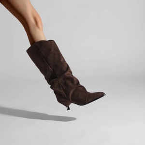 Bottines en <span class=keywords><strong>daim</strong></span> pour femmes - Bottines à bout pointu et talon kitten style western pour l'automne et l'hiver - Product Image 2