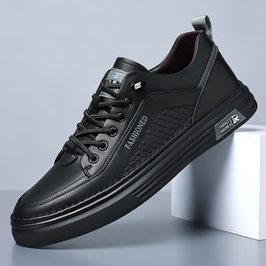 Chaussures en cuir décontractées pour hommes, bout rond, respirantes, semelle en caoutchouc, chaussures de marche - Product Image 1