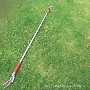 Tijeras de Podar Telescópicas Liu Sheng de Acero Inoxidable, Ajustables y Giratorias para Ramas Altas, Color Rojo, Hechas en Taiwán - Product Image 4