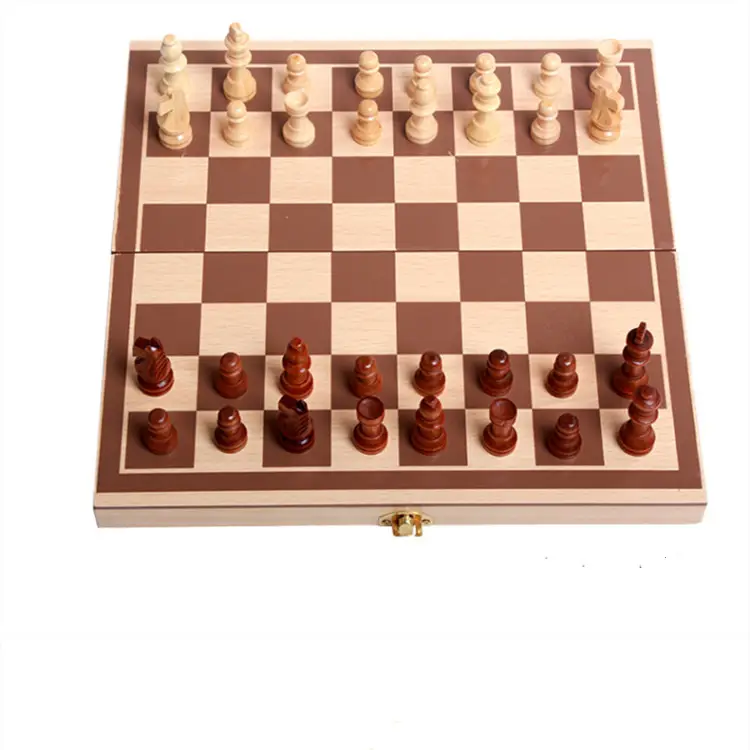 Alta qualidade de madeira clássico jogo de tabuleiro de xadrez De Madeira valorizado e popular dobra jogo de tabuleiro de xadrez para o partido e familiares