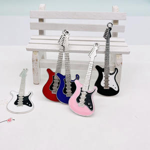 Llavero de guitarra miniatura de moda, accesorio creativo para instrumentos musicales, pequeño regalo DIY para amantes de la música - Product Image 2