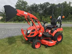 Cortadora de Césped Kioti Industrial de 4 Tiempos, Tractor Cortadora de Césped con Asiento, Control Remoto Eléctrico, Gran Venta - Product Image 1