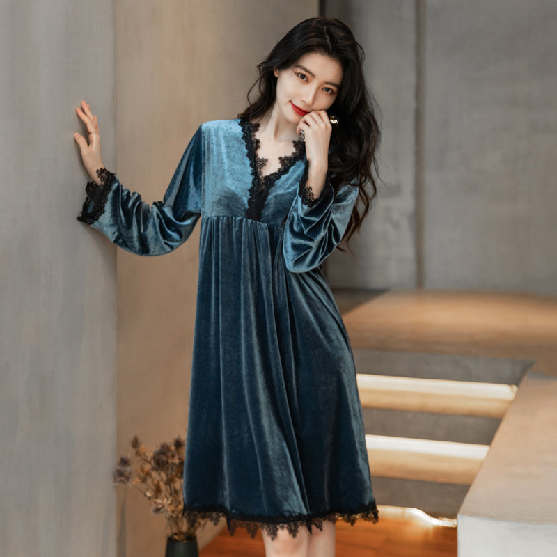 Pajamas Winter Ladies Long Sleeve Nightgown Warm Soft Fleece Set