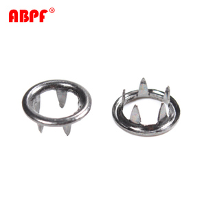 Nhà Máy Trực Tiếp Tùy Chỉnh Quần Áo <span class=keywords><strong>Snap</strong></span> Fastener Sơn Màu Đen Kim Loại Prong <span class=keywords><strong>Snap</strong></span> Nút Cho Thể Thao Ngoài Trời Trang Phục Túi - Product Image 2