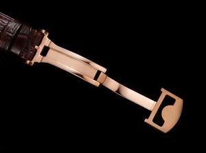 Reloj Cronógrafo Automático Deportivo para Hombre, Esfera Dorada, Detalles para Hombre Maduro, Función de Día y Fecha, Correa de Cuero, Resistente al Agua - Product Image 2