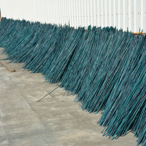 1.5 M prix de gros pas cher piquets de bambou teints en vert pour la décoration de <span class=keywords><strong>jardin</strong></span> de plantes (250 pièces) - Product Image 6