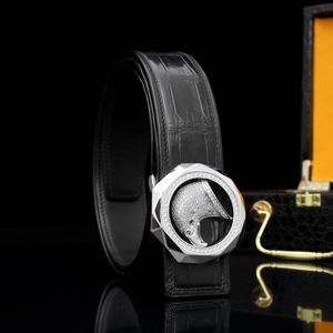 Cinturón de Hombre Personalizado de Piel de Cocodrilo con Hebilla de Acero con Incrustaciones de Diamantes en Forma de Cabeza de Águila, Ligero, Transpirable y Duradero, 3.8CM - Product Image 6