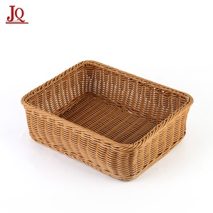 <span class=keywords><strong>Panier</strong></span> <span class=keywords><strong>à</strong></span> <span class=keywords><strong>pain</strong></span> carré en rotin plastique pour boulangerie professionnelle - Product Image 2