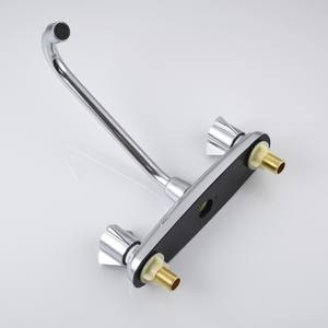 美国市场<span class=keywords><strong>2</strong></span>手柄浴室盆水龙头镀铬饰面8英寸<span class=keywords><strong>2</strong></span>孔书桌安装灵活浴室现代设计 - Product Image 3