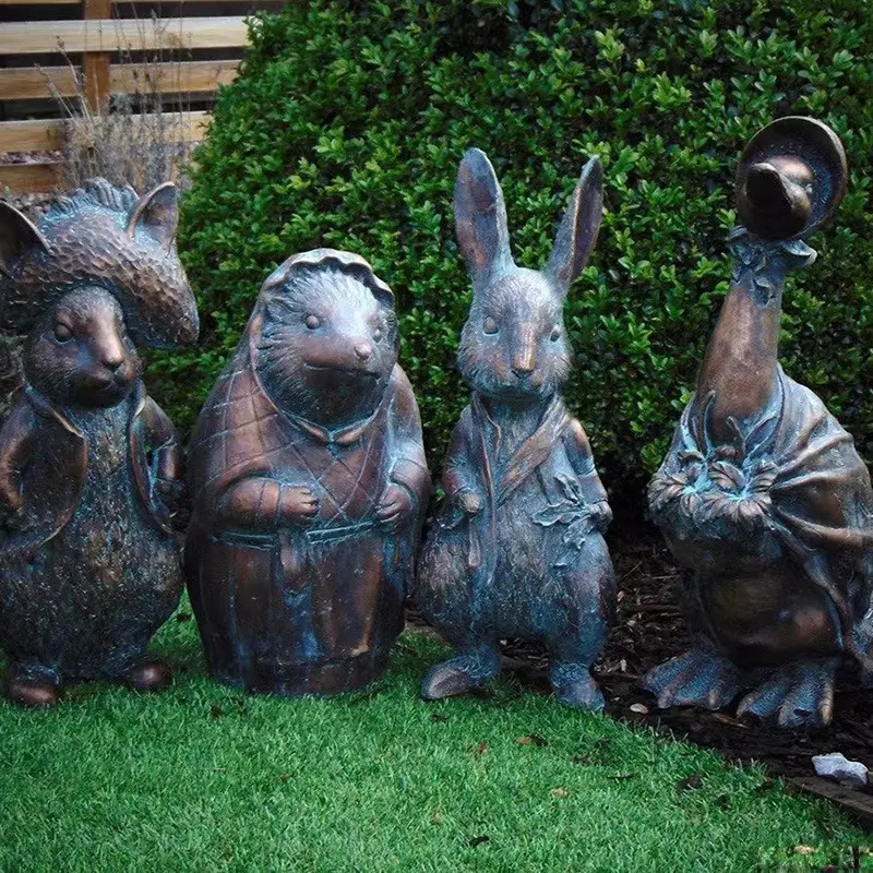 Статуя из смолы Пасхальная садовая бронзовая скульптура кролика животных украшения на открытом воздухе для продажи